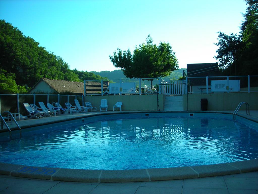 Hotel Logis Belle Rive Najac Exterior foto